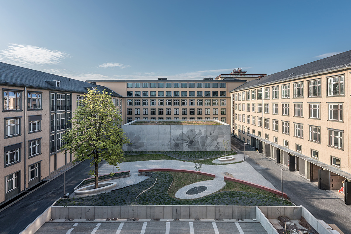 Foto Barkhausenbau Forschungscluster cfaed DCN