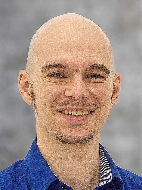 Portrait of Dr. Markus Löffler